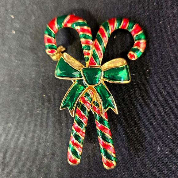 Vintage AAI Candy Cane Christmas Brooch Pin 2.5" Signed Gold Metal Red and Green - Picture 1 of 5